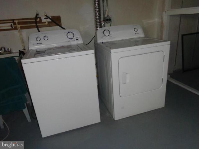 1826 Trenleigh Road Baltimore, MD 21234 - Photo 26 of 29 Laundry