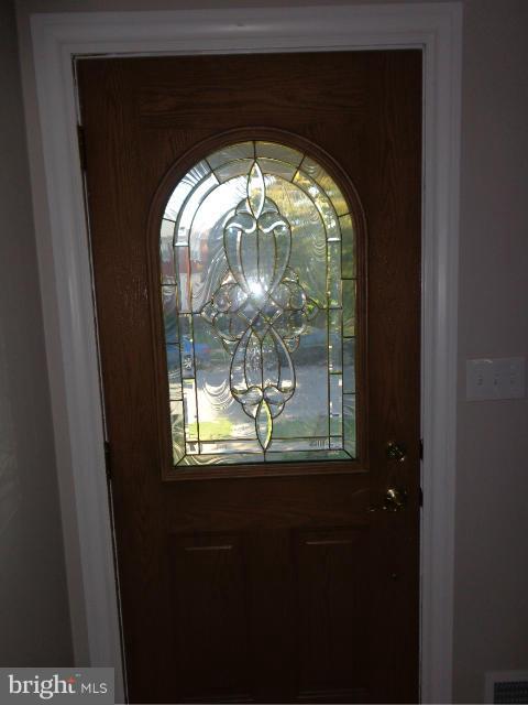 1826 Trenleigh Road Baltimore, MD 21234 - Photo 8 of 29 Interior (General)