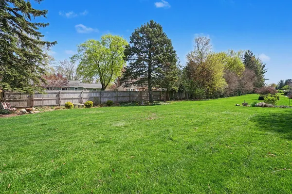 $264,900 | 7384 Pine Grove Drive, Jenison, MI 49428