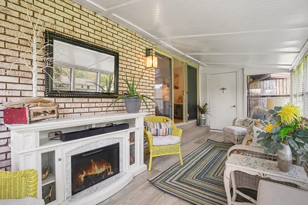 $264,900 | 7384 Pine Grove Drive, Jenison, MI 49428