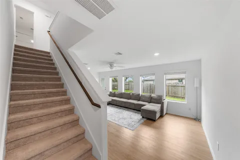 $275,000 | 234 Bennett Street, Angleton, TX 77515