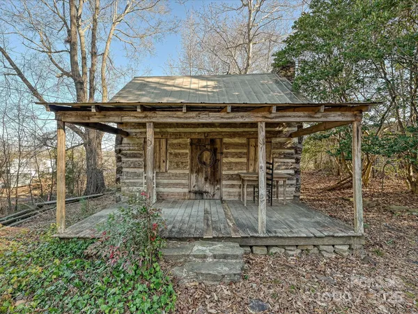 $525,000 | 306 Garrison Drive, Kings Mountain, NC 28086