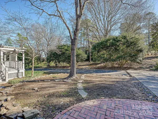 $525,000 | 306 Garrison Drive, Kings Mountain, NC 28086