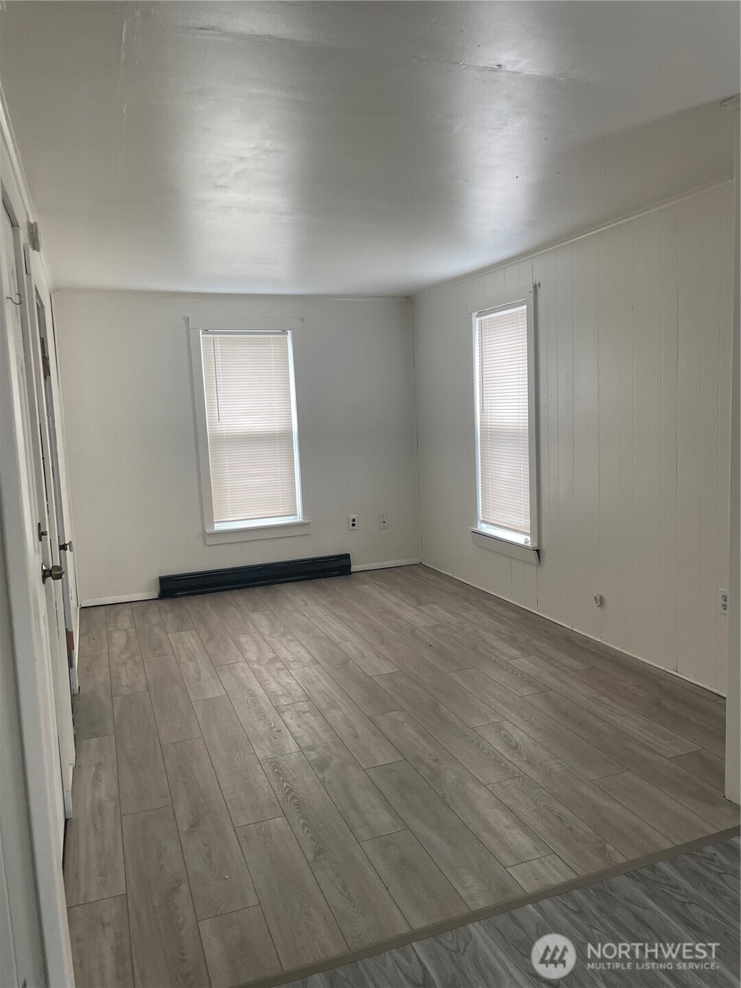 514 West Main Street Elma, WA 98541 - Photo 13 of 28