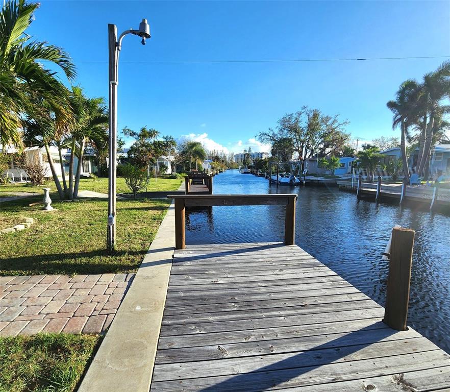 45 Hatchett Creek Road Venice, FL 34285 - Photo 1 of 1 Looking south
