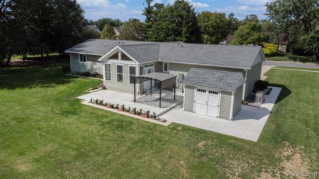 457 Inverness Street Howell, MI 48843 - Photo 4 of 24