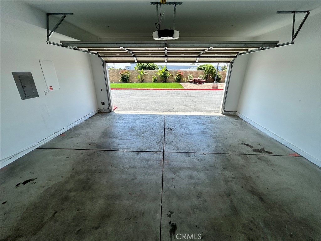 13665 Arrow Route, Unit 9 Fontana, CA 92335 - Photo 32 of 43 a view of empty room with window