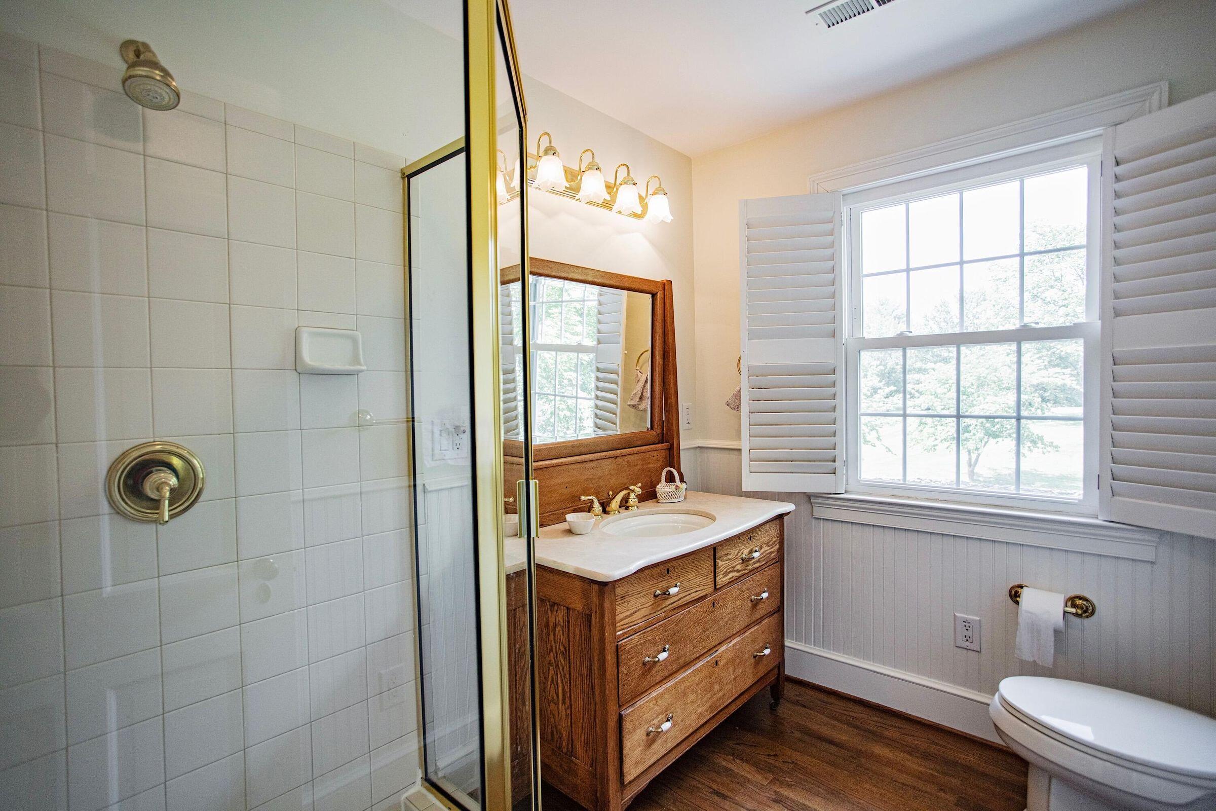 1019 Ross Road Lexington, VA 24450 - Photo 40 of 63 40