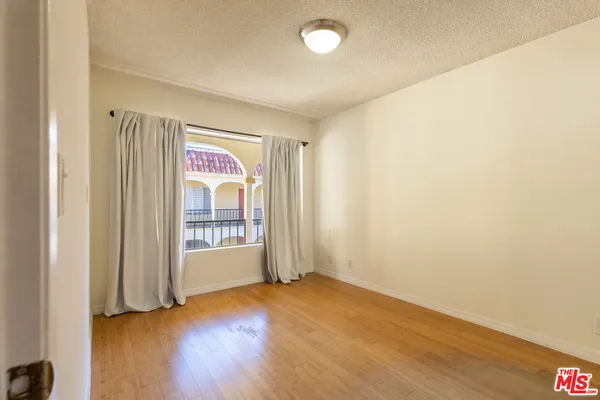 $4,280 | 1033 6th Street, Unit 304, Santa Monica, CA 90403