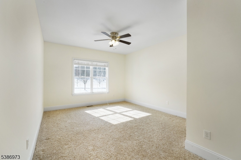 33 Chancellor Way Long Valley, NJ 07853 - Photo 29 of 42