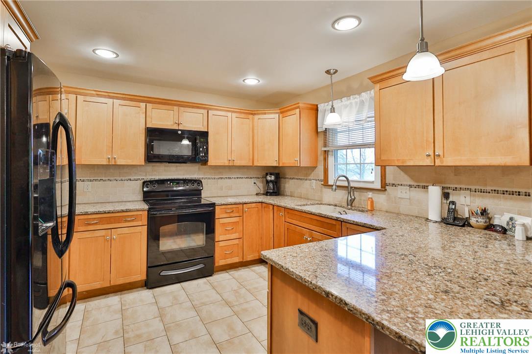 551 Knauss Road Nazareth, PA 18064 - Photo 16 of 48