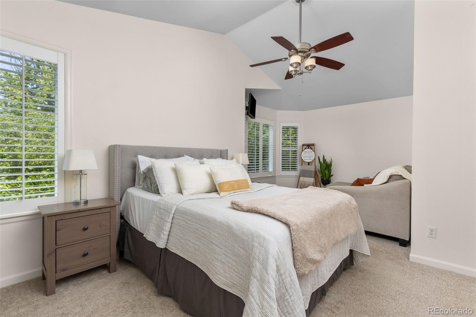 8756 Aberdeen Circle Highlands Ranch, CO 80130 - Photo 17 of 47
