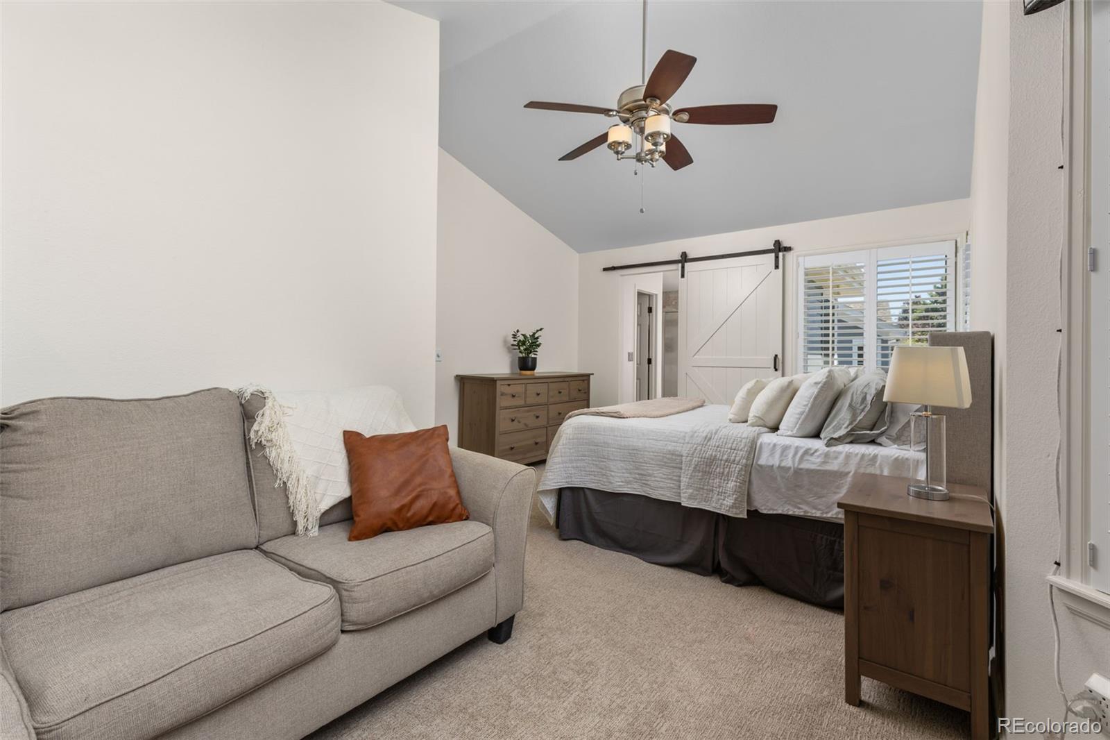 8756 Aberdeen Circle Highlands Ranch, CO 80130 - Photo 18 of 47