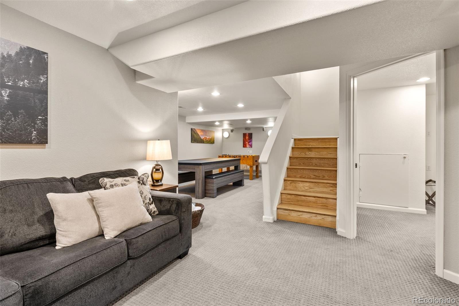 8756 Aberdeen Circle Highlands Ranch, CO 80130 - Photo 25 of 47