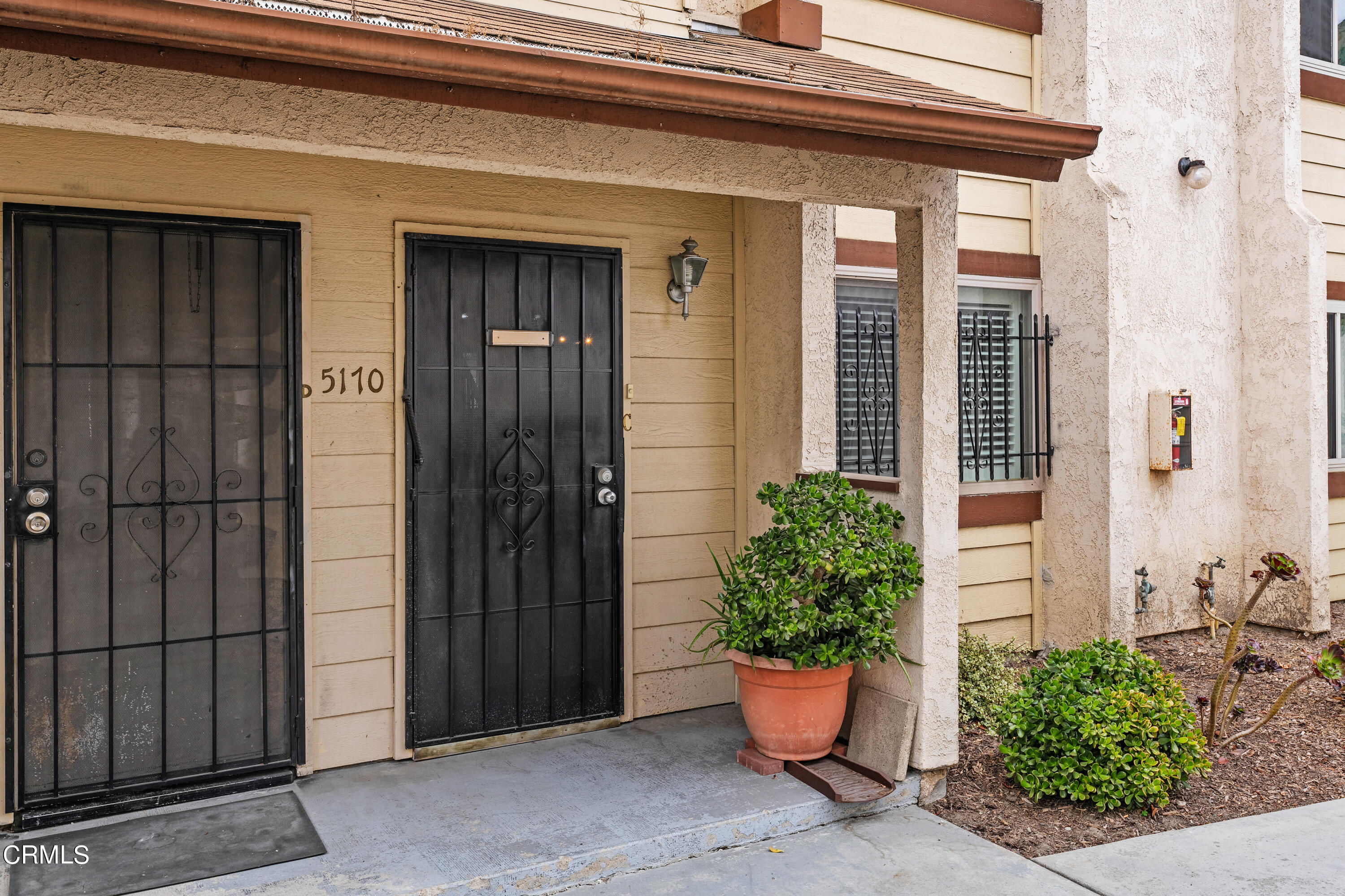 5170 North River Road, Unit C Oceanside, CA 92057 - Photo 41 of 43 a front view of a house