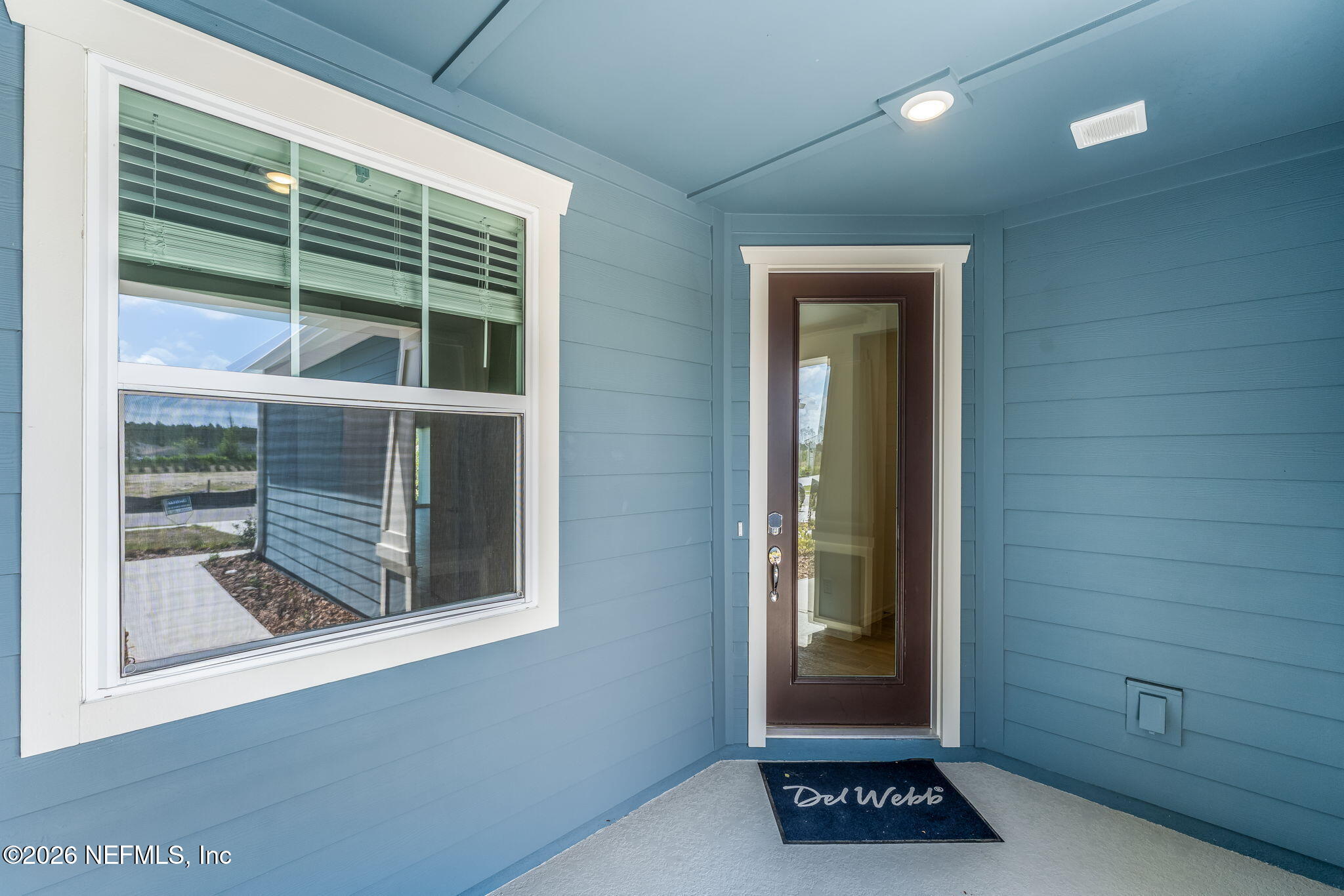 261 Ecliptic Loop Yulee, FL 32097 - Photo 4 of 61 5-web-or-mls-Front Porch