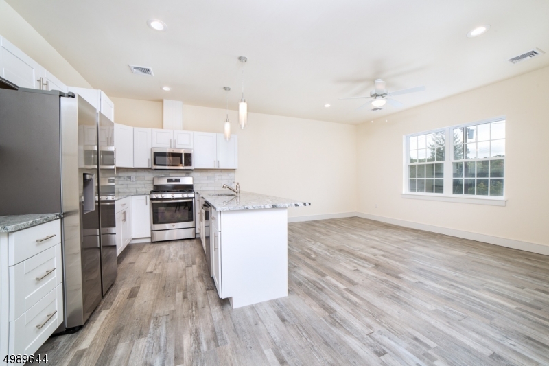 5669 Berkshire Valley Road, Unit 205 Oak Ridge, NJ 07438 - Photo 4 of 11 Gallery Image 4