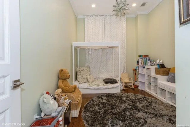 $3,999,000 | 260 Central Avenue, Unit 430, Lawrence, NY 11559