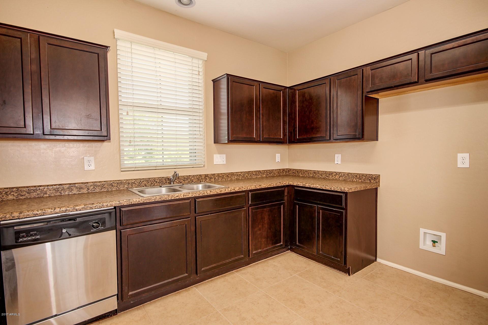 7745 West Giles Road Phoenix, AZ 85035 - Photo 7 of 14 kitchen 2
