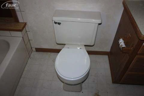2404 South Dye Road Flint, MI 48532 - Photo 36 of 37 20397516-35.JPG