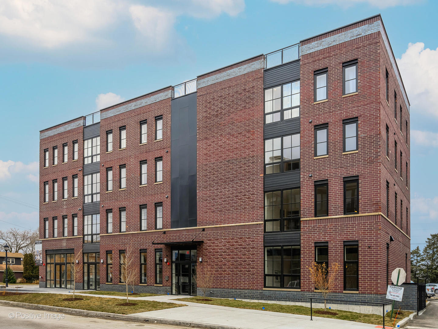 2801 Thatcher Ave Unit 401