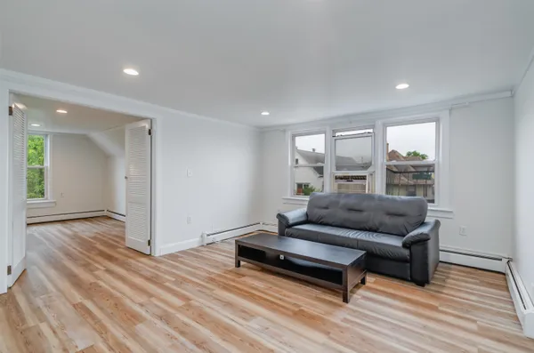 $1,650 | 788 Avenue A, Bayonne, NJ 07002