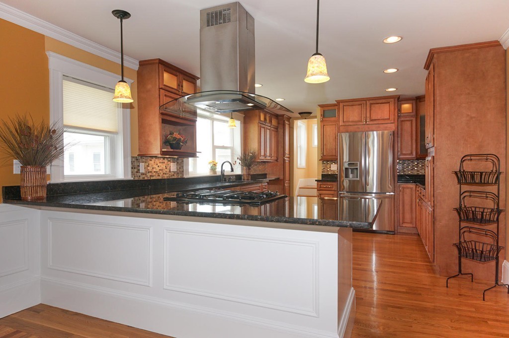 267 Beech Street, Unit 2 Belmont, MA 02478 - Photo 5 of 30