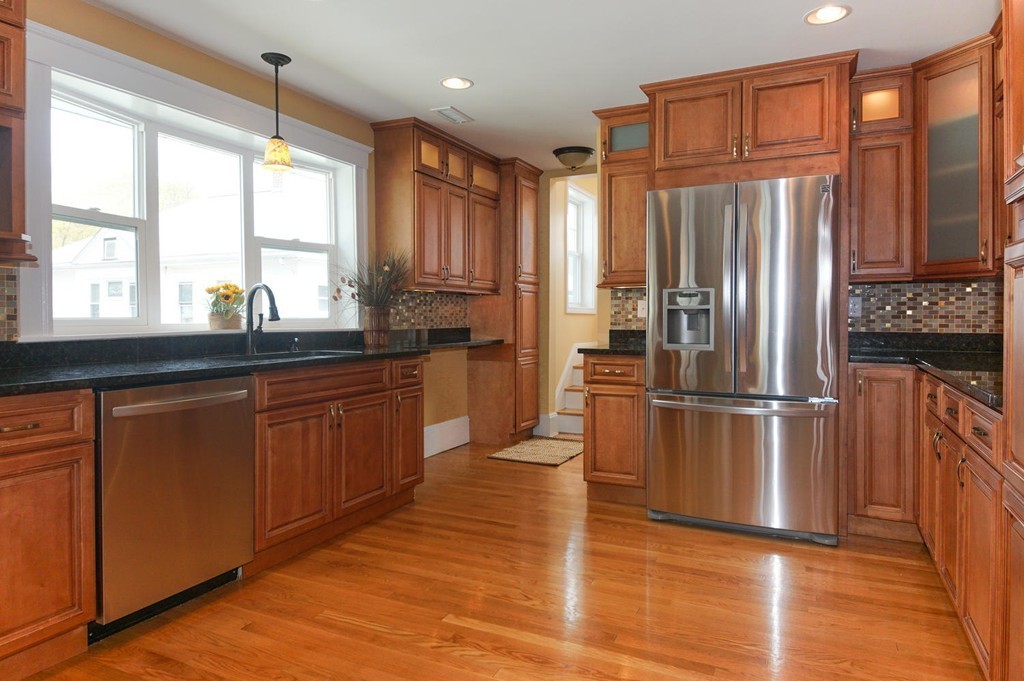 267 Beech Street, Unit 2 Belmont, MA 02478 - Photo 6 of 30