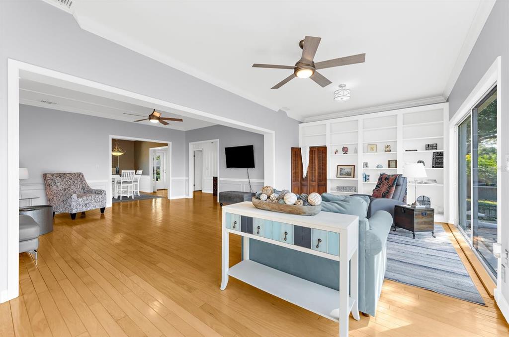 5 Barbados Road, Unit 31 Englewood, FL 34223 - Photo 12 of 40 a view of a living room and dining room