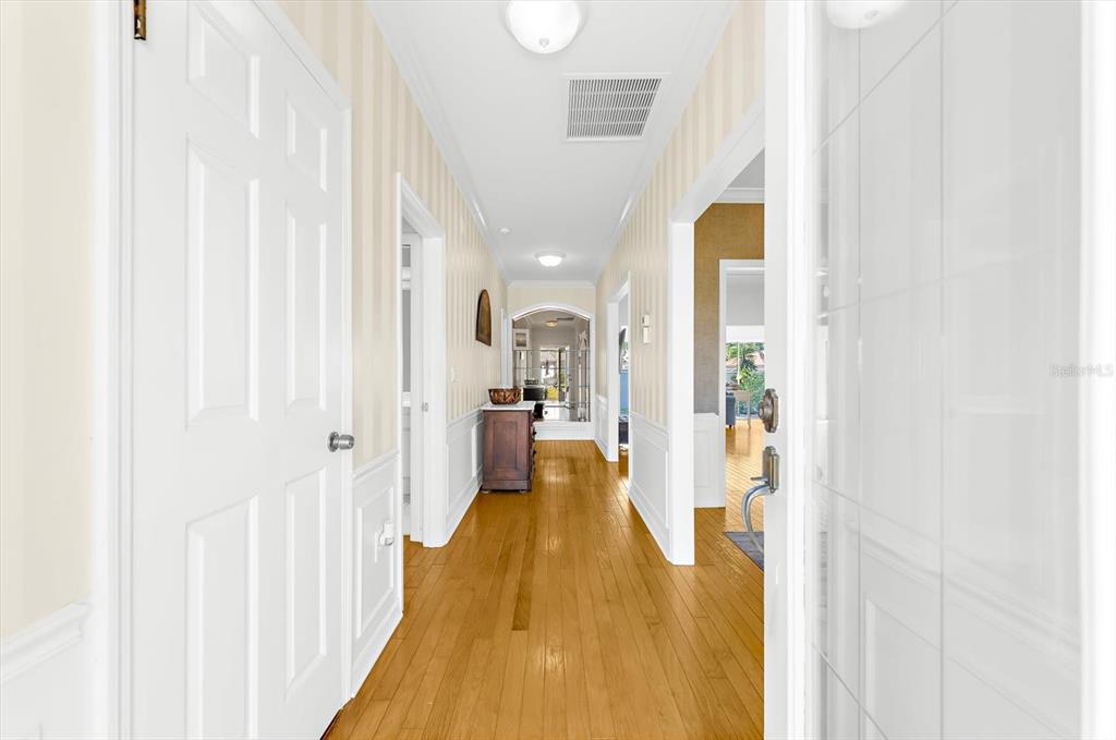 5 Barbados Road, Unit 31 Englewood, FL 34223 - Photo 3 of 40 a view of a living room with a bed