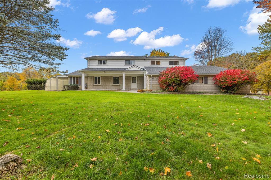 10001 Ellis Road Clarkston, MI 48348 - Photo 70 of 85