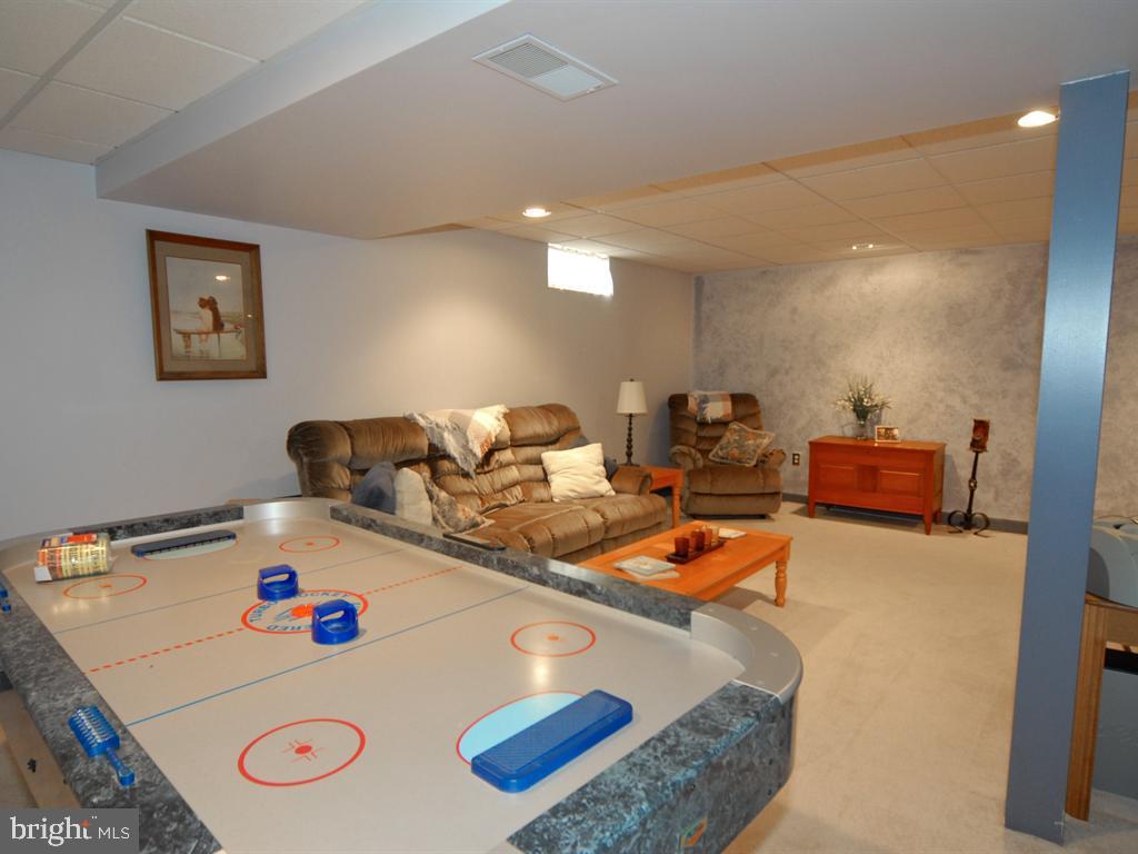 803 Scott Lane Lititz, PA 17543 - Photo 22 of 27