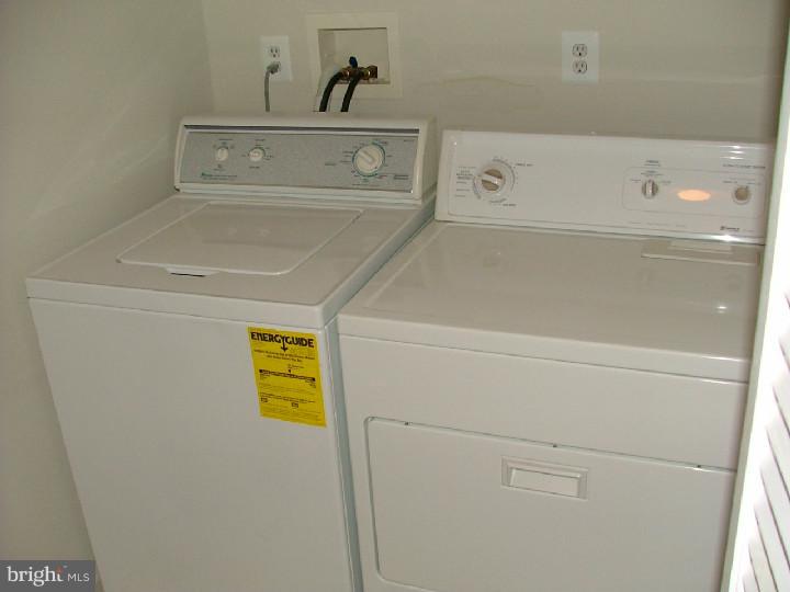 55 Maple Leaf Circle Sewell, NJ 08080 - Photo 15 of 23