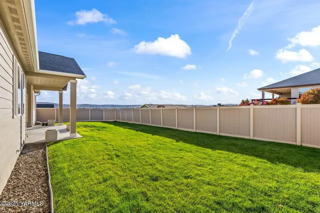 $580,000 | 304 Rainier Street, Yakima, WA 98908