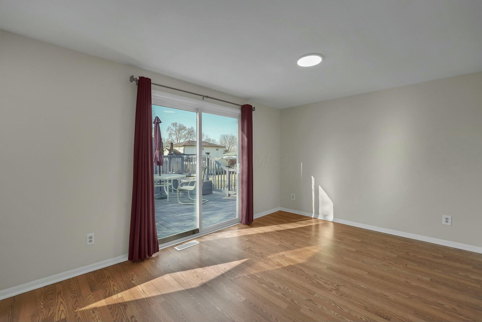 1713 Parkgate Road Columbus, OH 43229 - Photo 14 of 30 tempImageg87p1q
