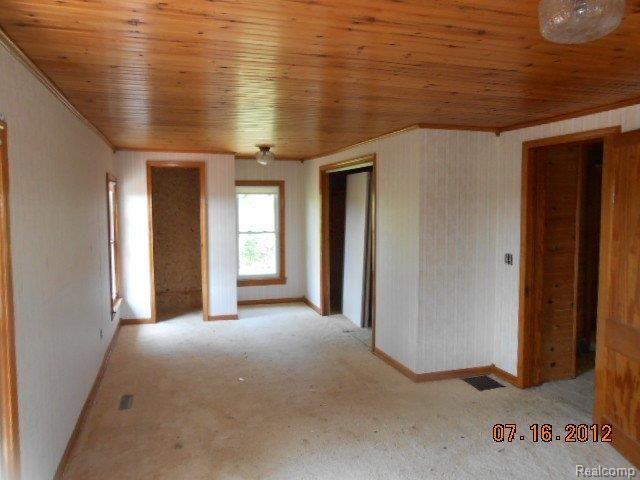 5807 Metcalf 016.jpg