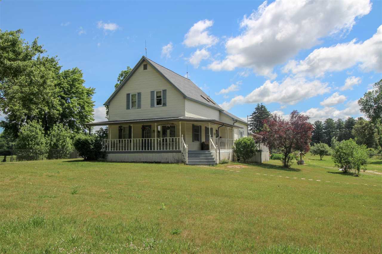 8317 Pettit Road Birch Run, MI 48415 - Photo 1 of 50