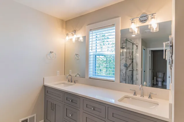 $775,000 | 1866 Stratford Lane Northwest, Grand Rapids, MI 49534