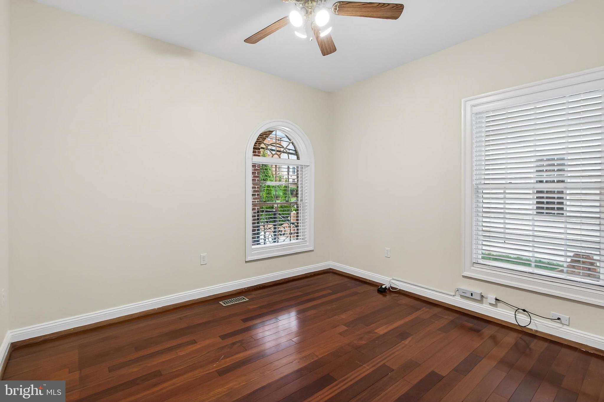 7705 Magarity Road Falls Church, VA 22043 - Photo 23 of 69