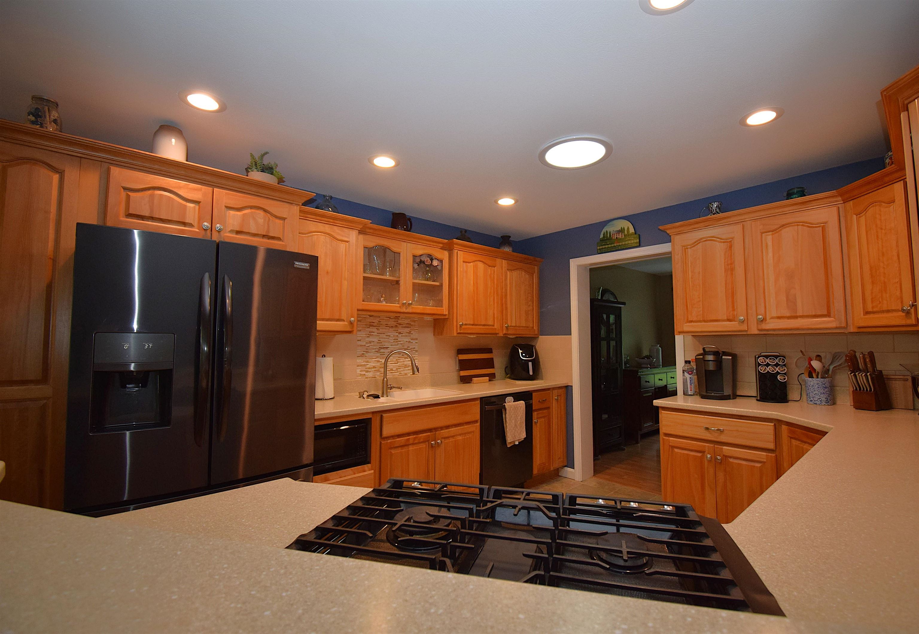 77 Brown Brook Circle Fremont, NH 03044 - Photo 19 of 52