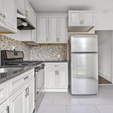 $2,000 | 21 Pearsall Avenue, Unit 2, Jersey City, NJ 07305