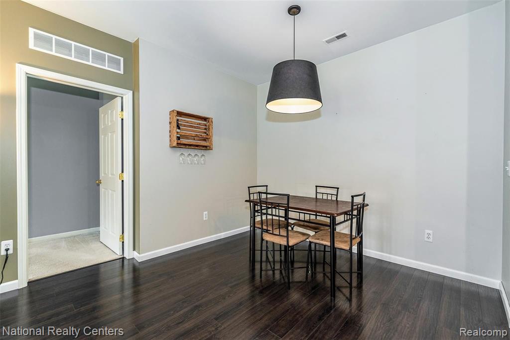 11740 Farmington Road Livonia, MI 48150 - Photo 13 of 31