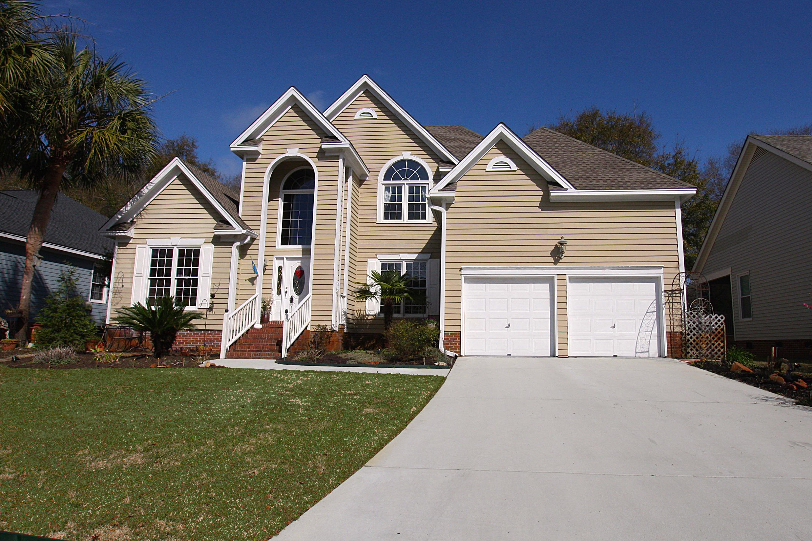 3076 Linksland Road Mount Pleasant, SC 29466 - Photo 1 of 20 Front of House