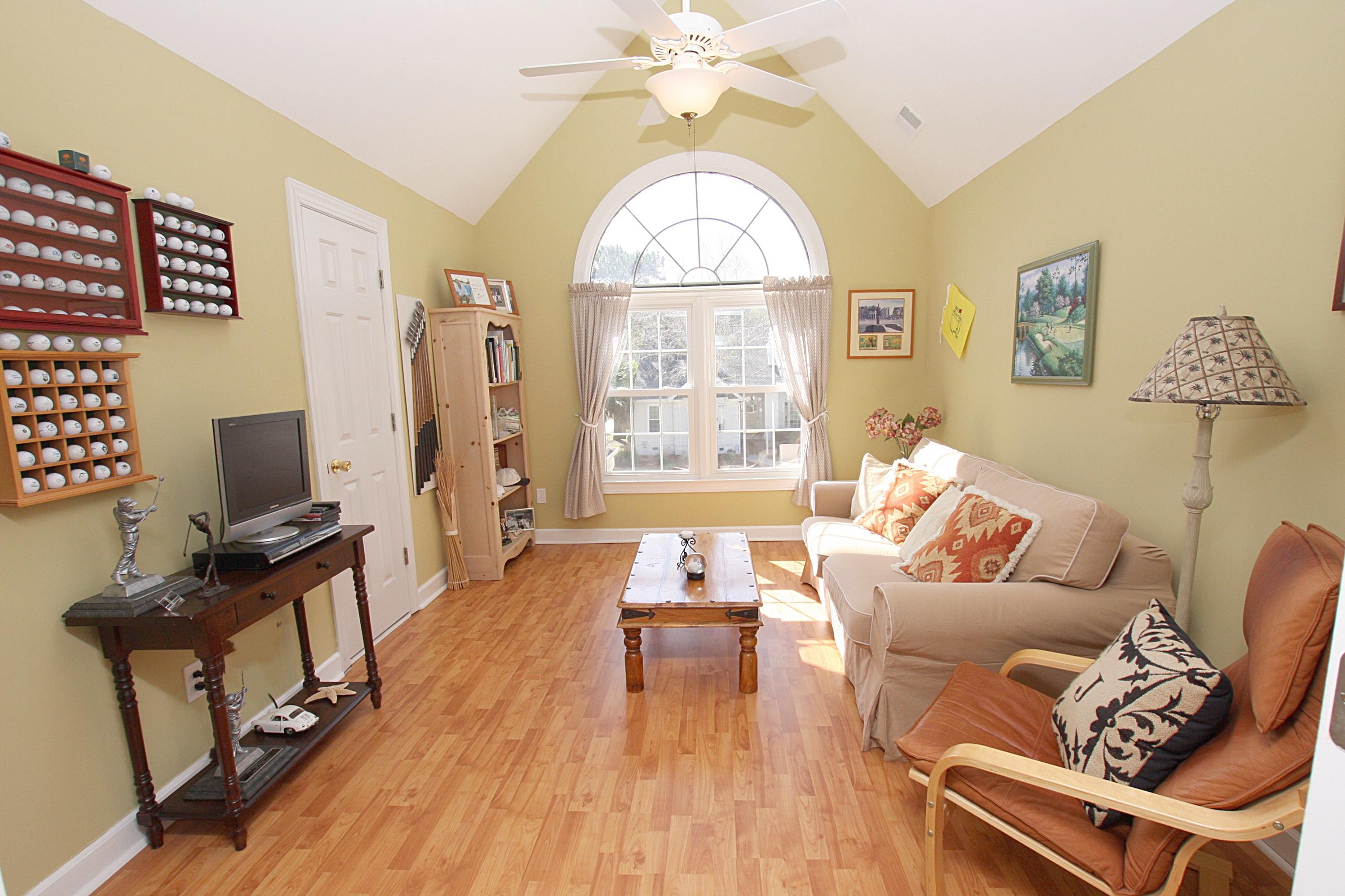 3076 Linksland Road Mount Pleasant, SC 29466 - Photo 14 of 20 Sitting Room