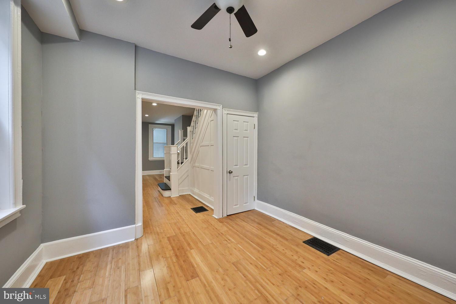 809 East Locust Avenue Philadelphia, PA 19138 - Photo 19 of 28