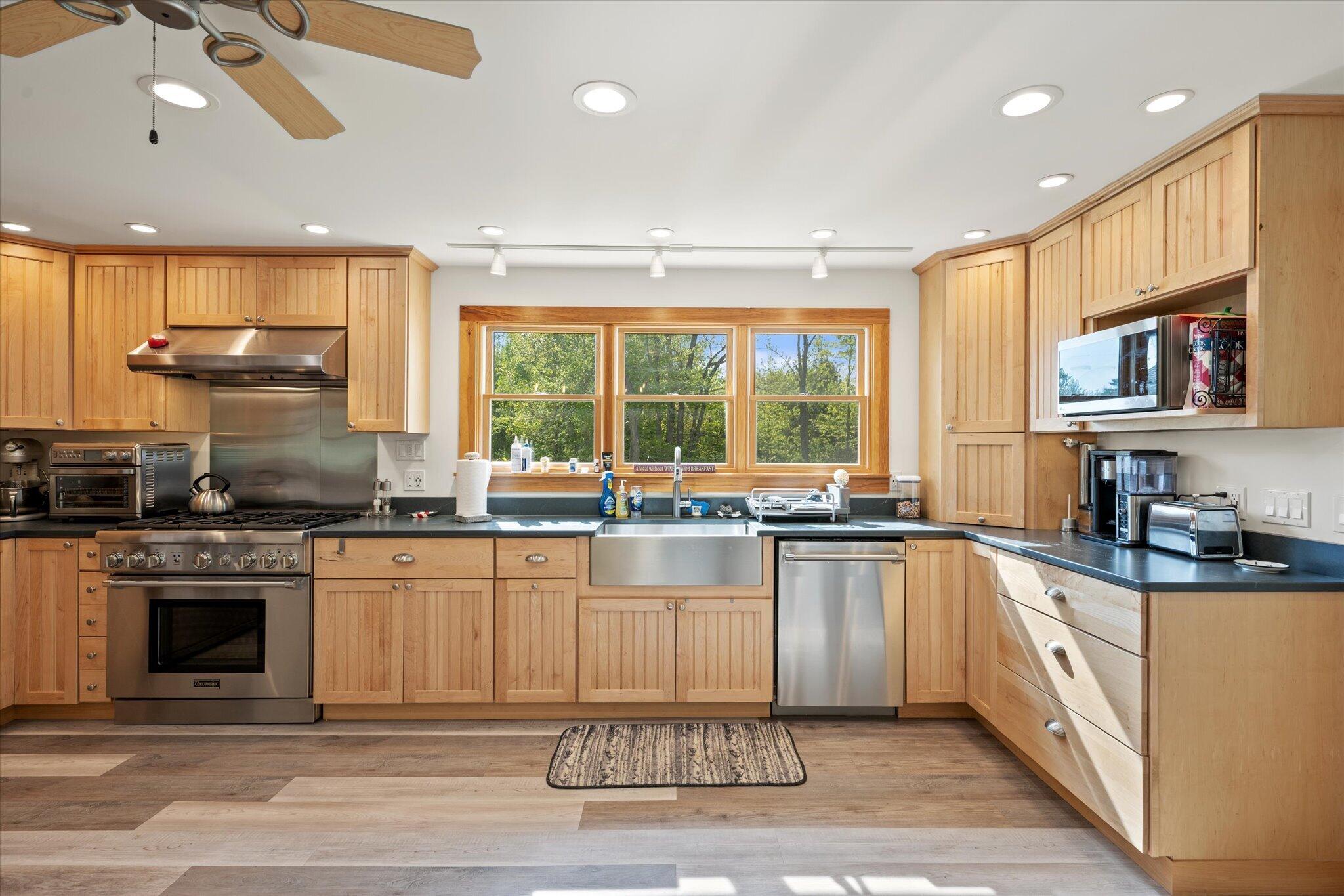 404 Surry Road Ellsworth, ME 04605 - Photo 8 of 55 24-Kitchen