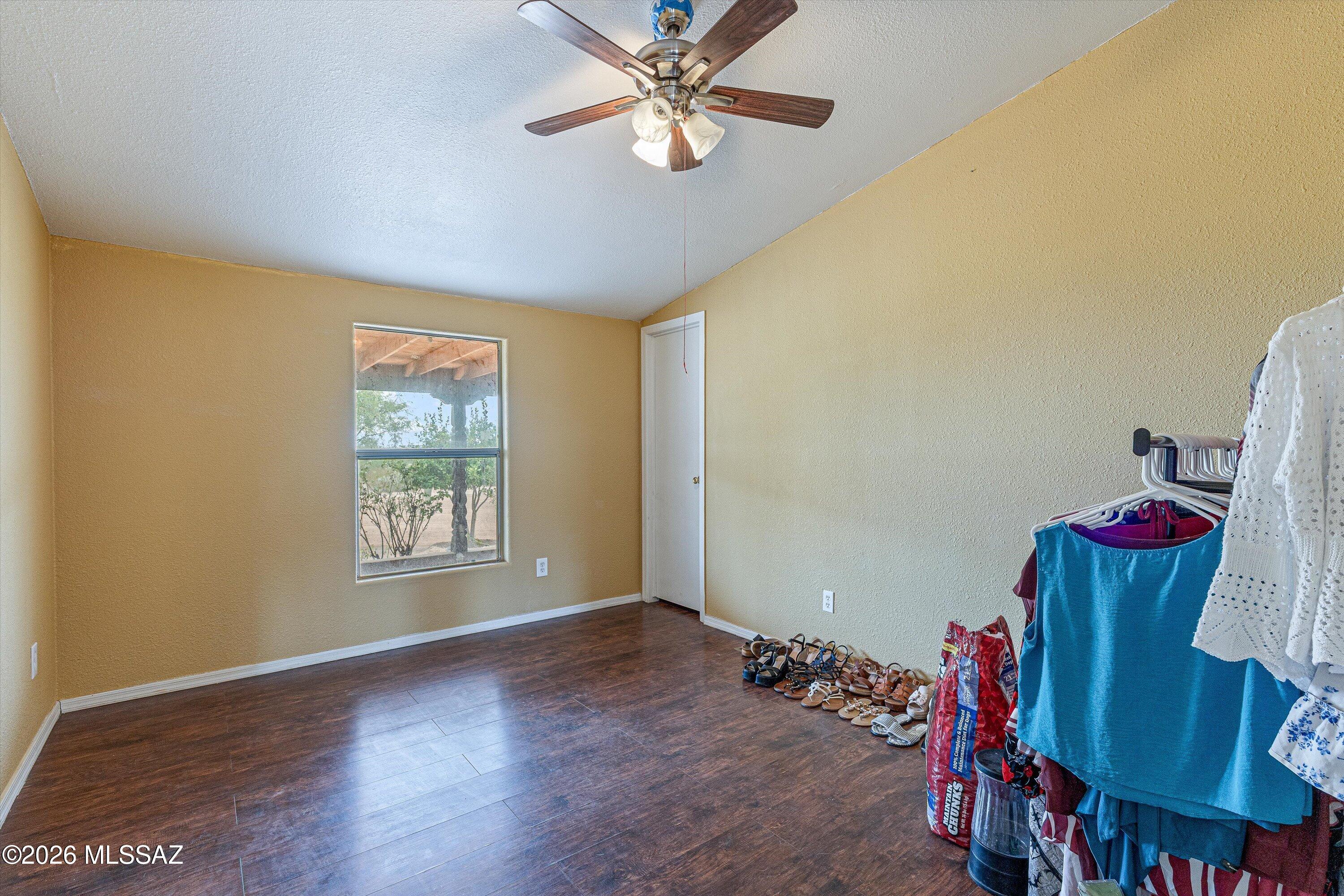 10935 South Swan Road Tucson, AZ 85756 - Photo 22 of 41 Bedroom 2