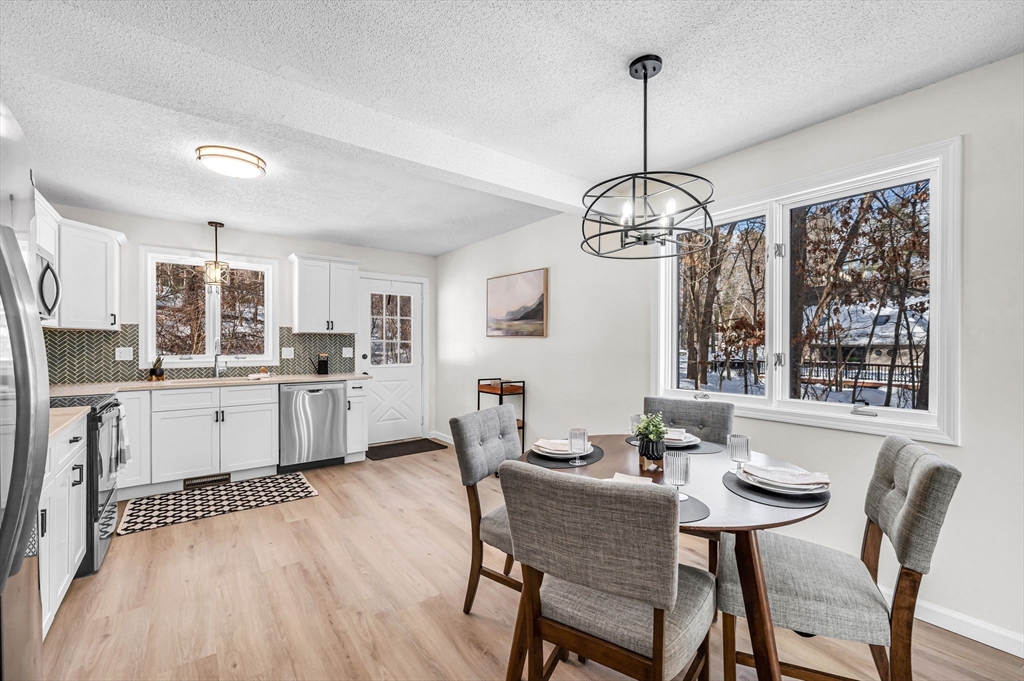 207 Monson Turnpike Road Ware, MA 01082 - Photo 11 of 30