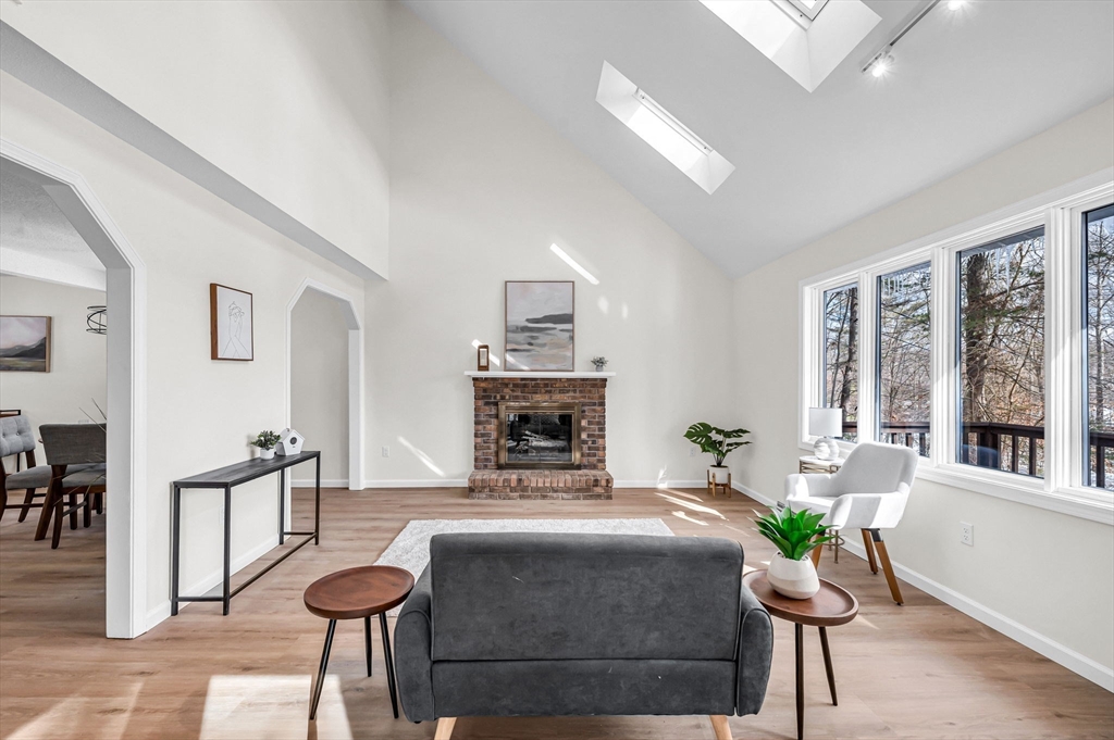 207 Monson Turnpike Road Ware, MA 01082 - Photo 6 of 30