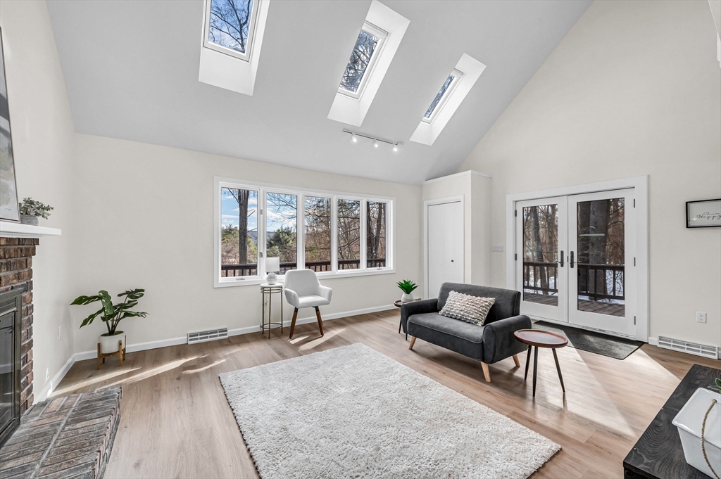 207 Monson Turnpike Road Ware, MA 01082 - Photo 9 of 30